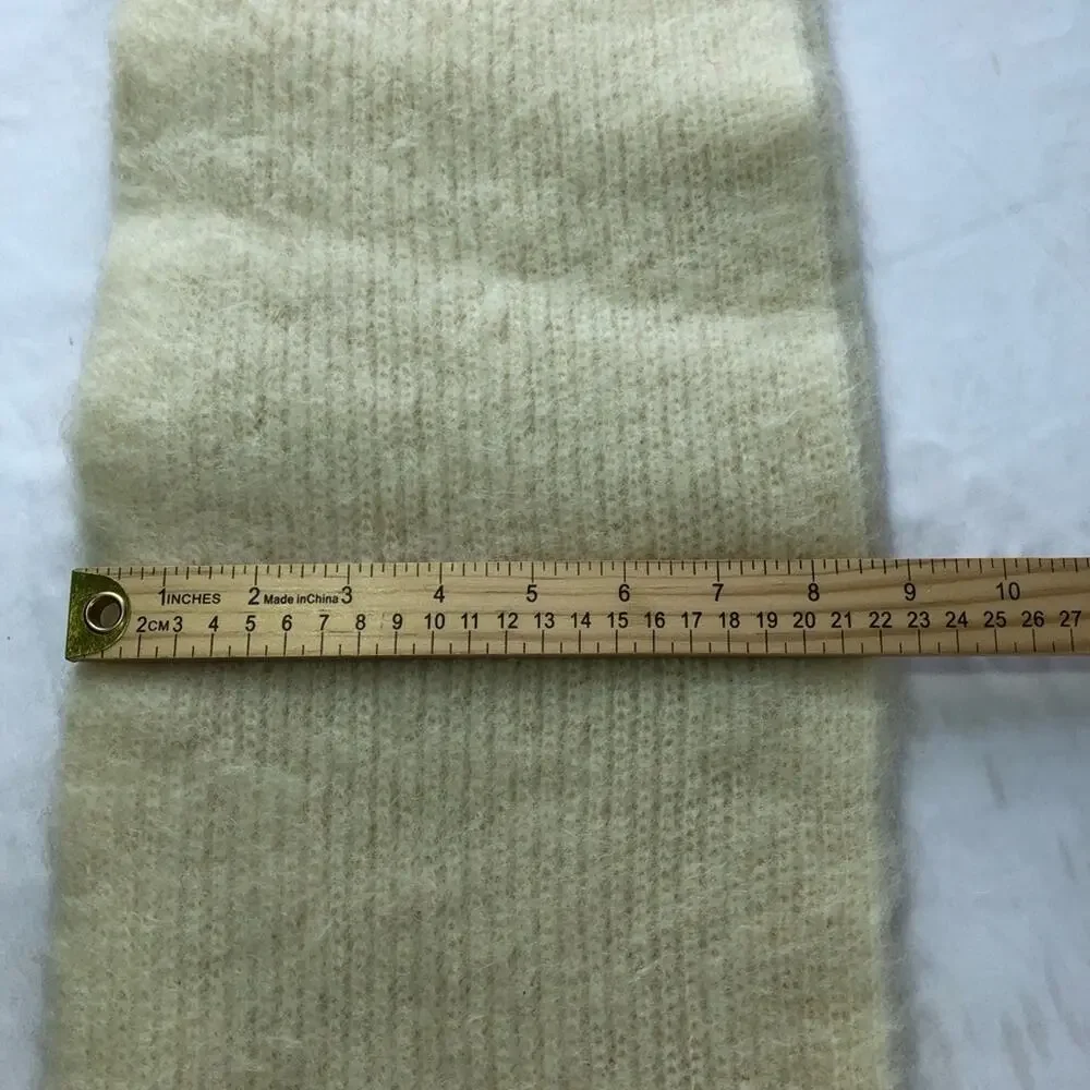 VTG Icelandic ice wool cream ivory soft scarf 100% virgin wool soft minimalist
